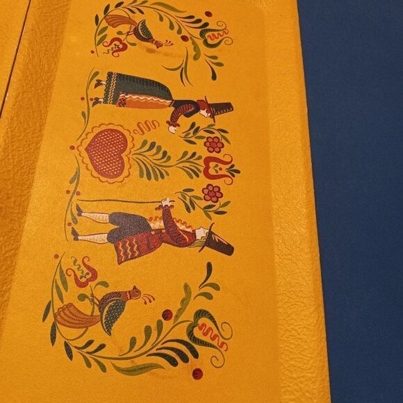 Vintage Kentley Yellow Lap Trays (4) Cottagecore Kitsch Grandmacore - Picture 7 of 11